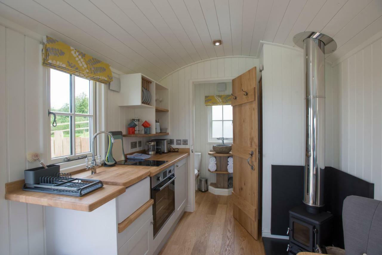 West Coast Hideaways Villa Nedd ภายนอก รูปภาพ